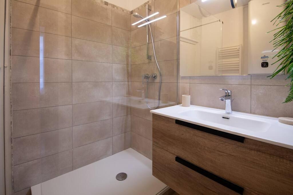 Logement De Charme En Plein Coeur D'아비뇽 외부 사진